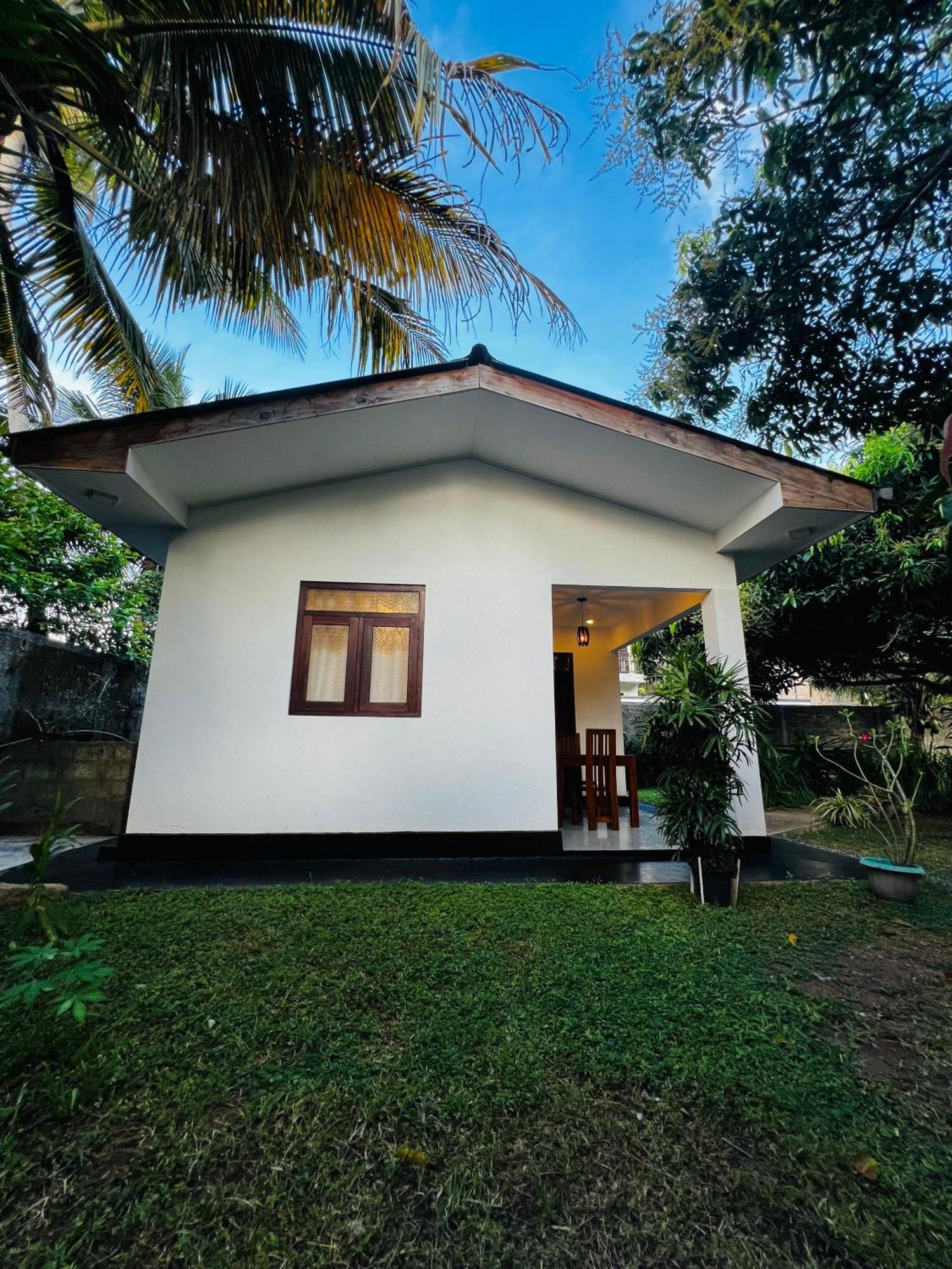The Mango Retreat Villa Mirissa Exterior foto